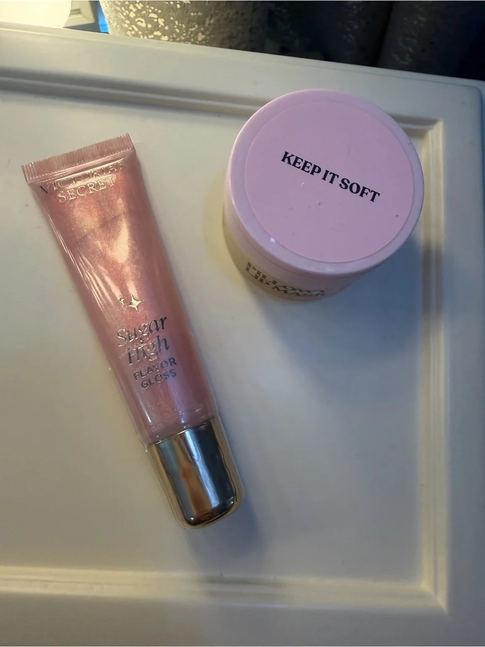 NEW Victorias Secret Lip Gloss And Lip Mask Set
